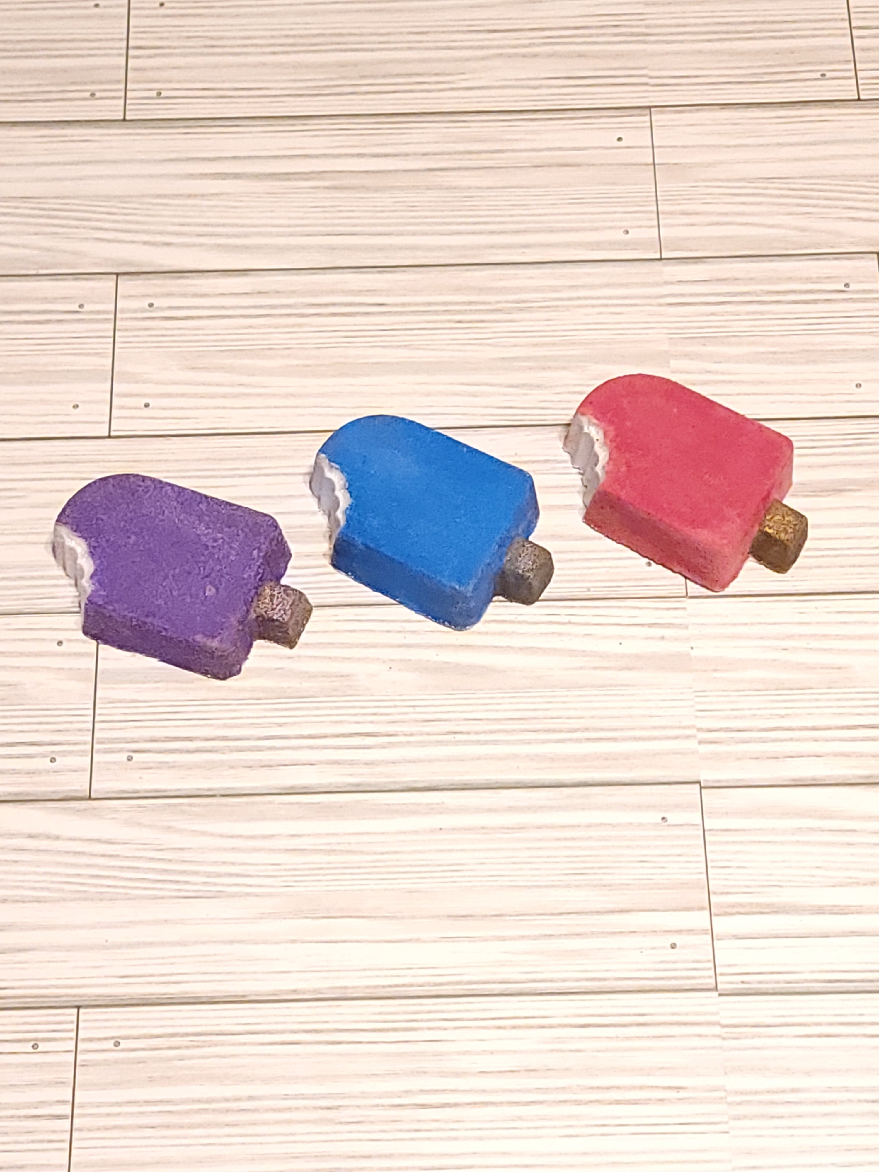 Ice Cream Lovers Bath Bomb